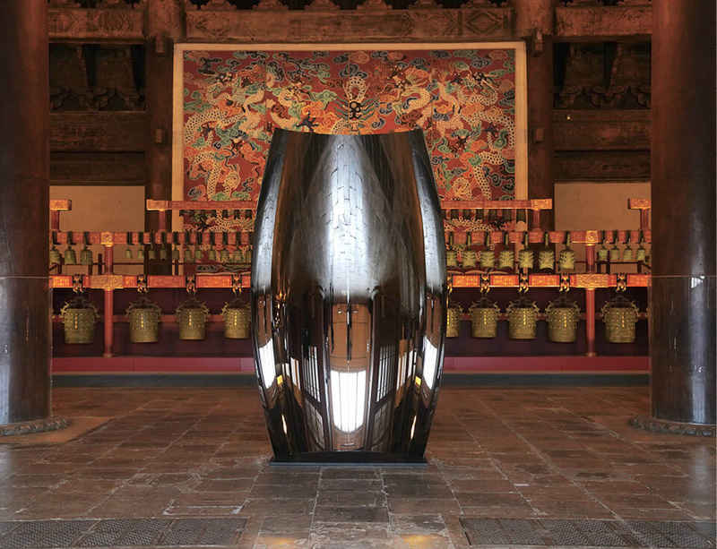 Anish Kapoor opens new exhibition at Central Academy of Fine Arts & the Imperial Ancestral Temple in Beijing