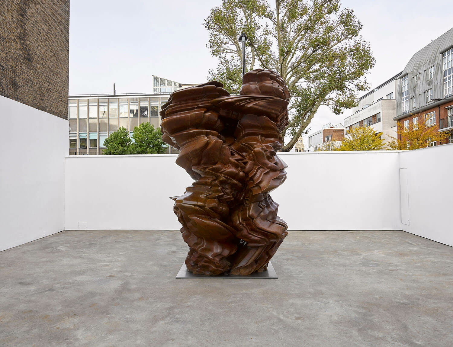 Lisson Gallery London early closure on Thursday 12 December