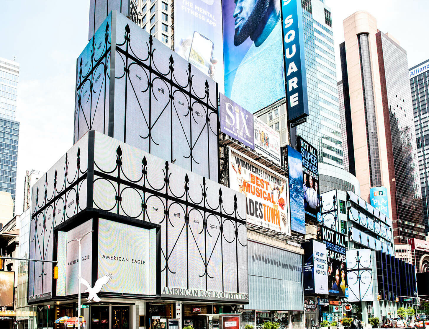 We Will Kiss Again – Pedro Reyes creates billboards for NYC's Essential Workers