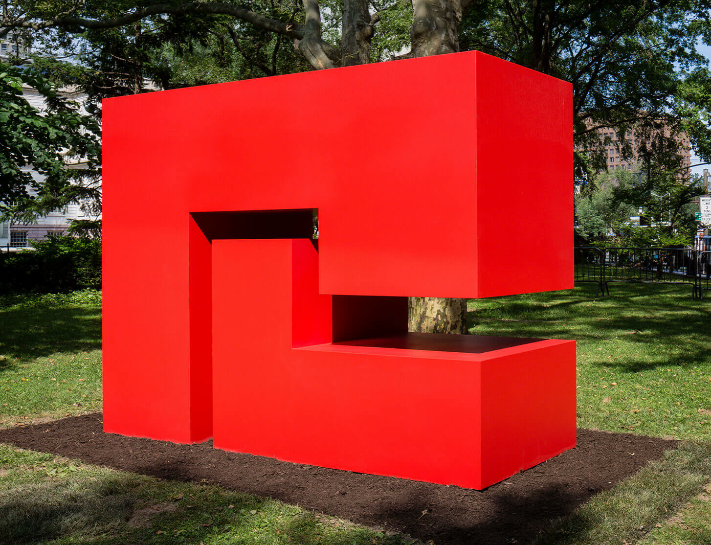 Carmen Herrera's 'Estructuras Monumentales' to open at Buffalo Bayou Park, Houston