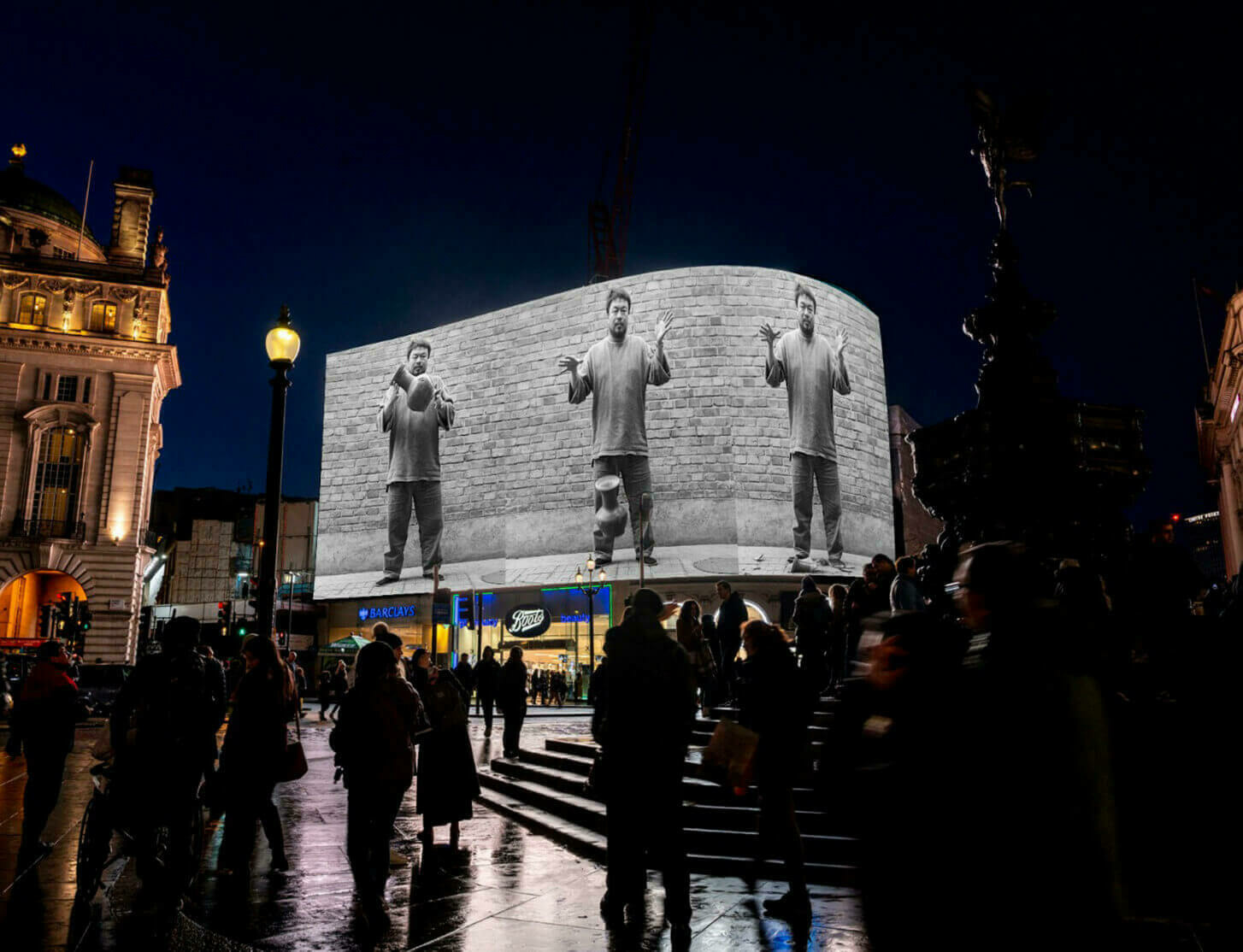 CIRCA public art project launches in Piccadilly Circus with work by Ai Weiwei