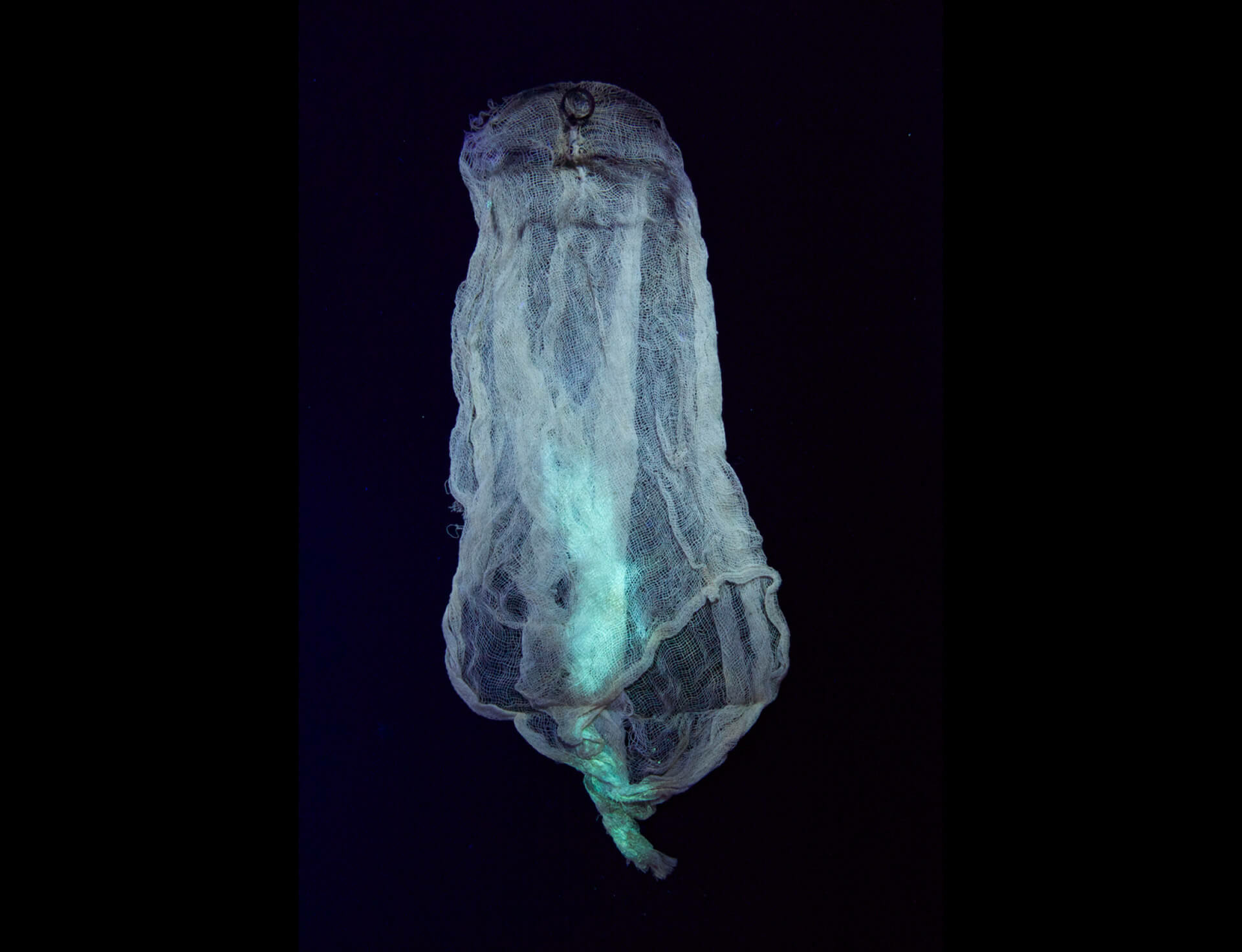 Tony Oursler – Imponderable in Arles